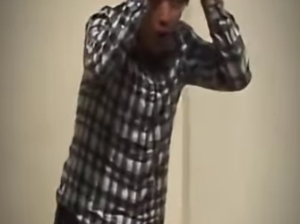 V1617008 no dejaba entrar nadie su casa la razón te dejará frío (Parte 2)