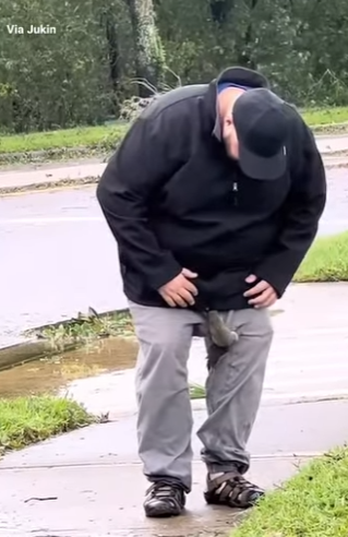 I2402005 man has heart of pure gold (Part 2)