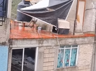 M0602005 Cada día llueve sobre mí nadie viene salvarme De (Parte 2)