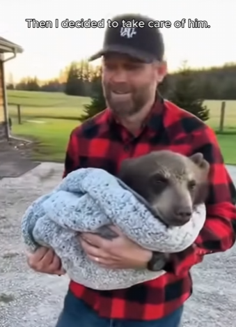 P1004004 Found a Baby Bear That Ran From Wildfire But Then.. (Part 2)